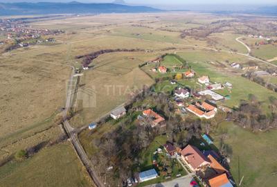 Teren intravilan parcelabil, priveliște spre munți, Sohodol, Bran - 17