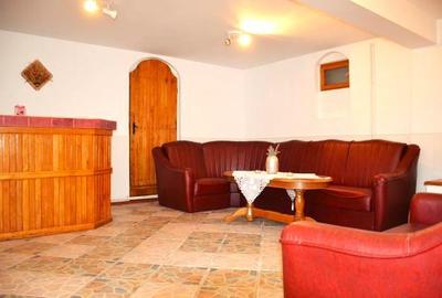 Casa 7 camere + 1000 mp  teren, ideala pensiune - Runcu zona Leaota. - 5
