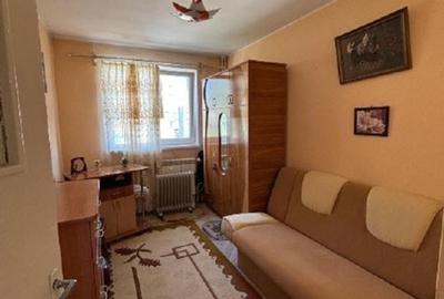 Apartament 2 camere decom - Micro 19 - 12