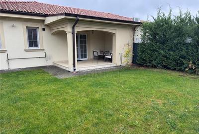 Duplex pe pan - 4 camere - mobilat - asfalt - 1