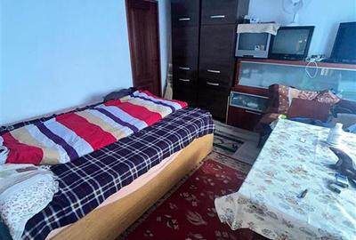 Casa Buzaului - Bis. Sf. Treime , 164mp construiti  teren 353 mp, cu 13m deschid - 8