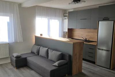 Apartament cu 3 camere decomandat, mobilat în Ștrand