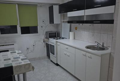 Apartament de 2 camere spațios, etaj 5/10, 15 min metrou 1 Decembrie 1918 - 5