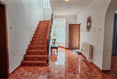 Vila 14+ camere 970mp, teren 1045mp, pt ninim 2 familii, mobilata/utilata, 2 gar - 19