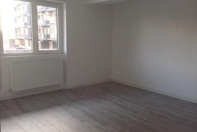 Apartament 2 camere de vanzare - 18