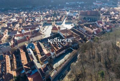 Apartament cu 2 camere semidecomandat în Centrul Istoric
