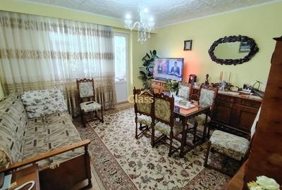 Apartament cu 3 camere decomandat, mobilat în Gheorgheni