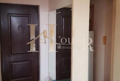 Bloc izolat termic exterior, priveliste frumoasa, decomandat ! - 9