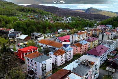 OPORTUNITATE DE INVESTITIE- CAVNIC - apartament cu 3 camere - 1
