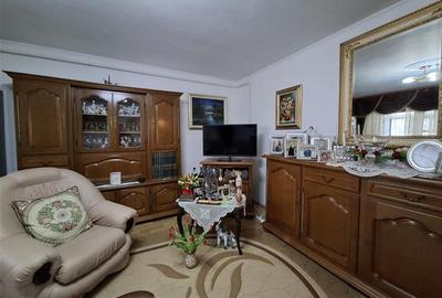 Apartamnet 2 camere, transformat in 3 camere, parter, Longinescu - 1