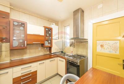 Apartament cu 3 camere de inchiriat, 69 mp utili, Mall Vitan - 12