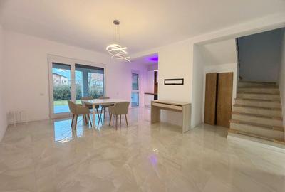 Duplex cu 5 camere în Dumbrăvița