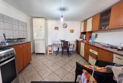 Casa Vanzare | Dragonul Rosu | Andronache | Fundeni- Strada Vasile Predescu - 11