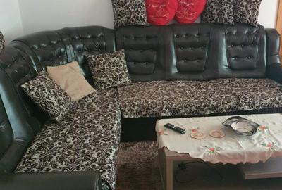 Apartament cu 3 camere în Cetate