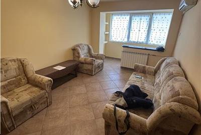 Apartament cu 3 camere decomandat, mobilat în Circumvalațiunii