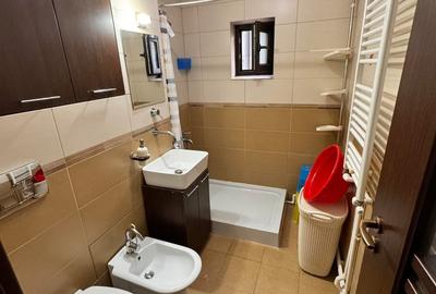 Apartament mobilat modern etaj1 zona Cozamin - 7