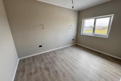 4 CAMERE, SUPRAFATA GENEROASA , ZONA KAUFLAND - 13