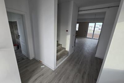 Duplex Modern P+E Moșnița Nouă | Locație Excelentă | Toate Utilitățile - 4