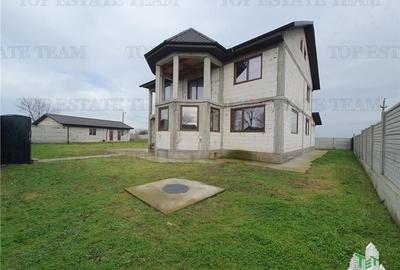 VILA IMPERIALA DE EXCEPTIE PREMIUM CU 20.000 MP TEREN - 1