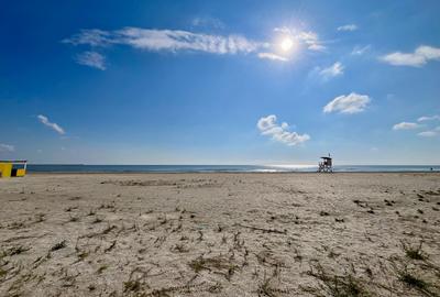 Mamaia Nord Promenada Apartament 2 camere si parcare prima linie la mare - 1