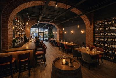 Spațiu comercial, de 200 mp, în Centrul Istoric