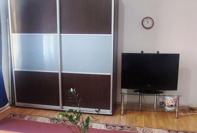 Apartament cu 3 camere in Craiter - 8