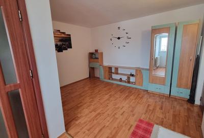 Apartament 2 camere la pret de garsoniera - metrou Aparatorii Patriei - 7