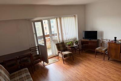 1 camera - Pacurari- 40 mp - etaj intermediar - 81500 euro - 2