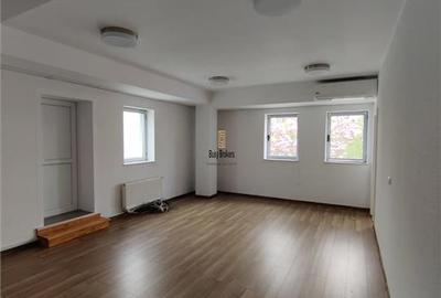 Spatii Birouri - 200 mp - Zona Sub Arini - 13