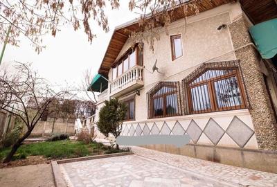 Tei Închiriez casa imdividuala 5 cam curte proprie P+!Eterasa 2 locuri parcare - 1