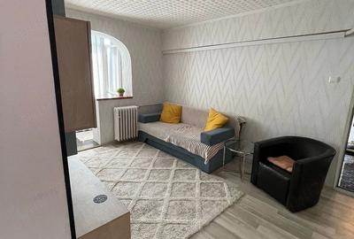 Apartament cu 2 camere decomandat în Băneasa