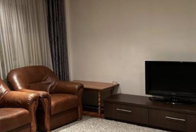Apartament de 2 camere, decomandat, 65 mp, zona Mall Vitan - 1
