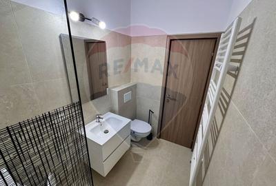 De închiriat - Garsonieră în vilă veche, zona Piața Cipariu - 4