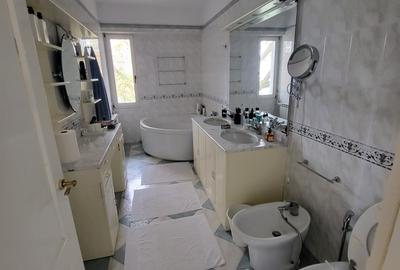 Vila lac snagov in cea mai buna portiune a lacului, ponton, garaj barca, piscina - 11