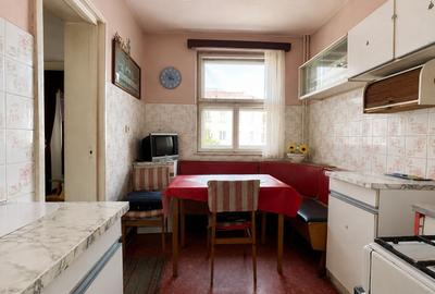Apartament cu 3 camere, Rogerius, Etaj Intermediar - 6