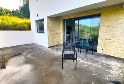 Casa 5 camere de vanzare in Salicea - 3