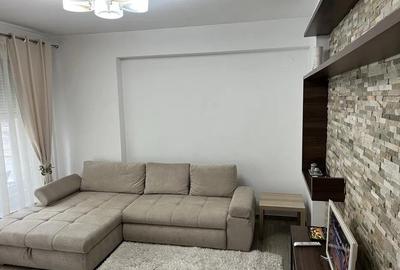 Apartament cu 2 camere decomandat, mobilat în Banu Manta