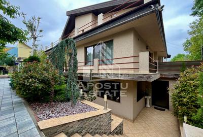 Casa de lux cu 5 camere, 5 bai, zona Lipovei - 23