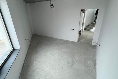Casa duplex Palazu Mare cu vedere partiala lac - Comision 0% - 4