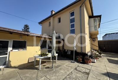 Casa individuala + apartament 2 fronturi teren 584 mp Turnisor Sibiu - 1