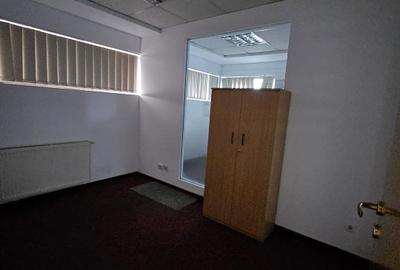 Spatii birouri 100 mp - direct proprietar - etaj 2 - 7