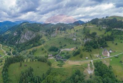 Teren2058mp Dambovicioara la poalele parcului National Piatra Craiului - 9
