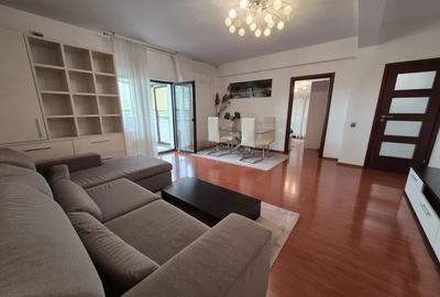 Apartament cu 3 camere, mobilat în Bucureștii Noi