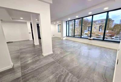 Clădire Comercială de Închiriat – Tătărași, Piața Chirila 70, 80 , 150, 350 mp - 1