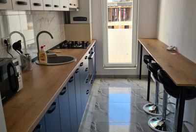 Inchiriere Garsoniera Decomandata Militari Residence Rezervelor / Loc de parcare - 1