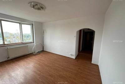 Acasă este pe Lizeanu: 3 Camere luminoase, gata să-și primească noii proprietari - 1