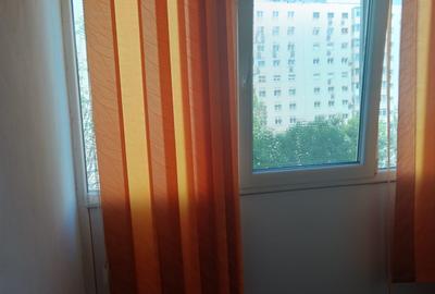 Garsonieră complet mobilata, balcon, boiler, transport in comun – Auchan Vitan - 9