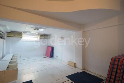 Vilă cu 8 camere langa parc | 450mpc | 400mp teren - 12