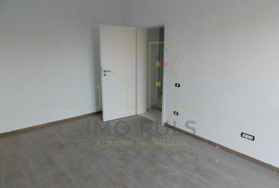 Decomandat. Braytim. Bucatarie separata. - 5