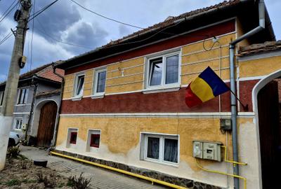 Casă tradițională săsească de vânzare în Bunești, jud. Brașov - 4